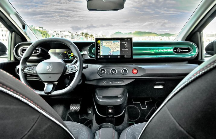 Renault Twingo E-Tech – deska rozdzielcza