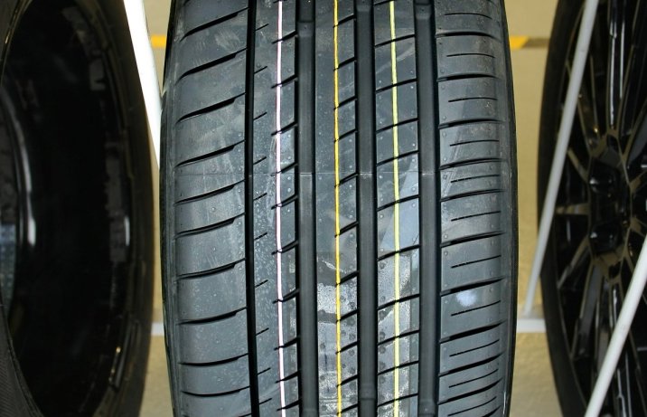 Test opon letnich do SUV-ów 2026 – Nexen N'Fera Primus