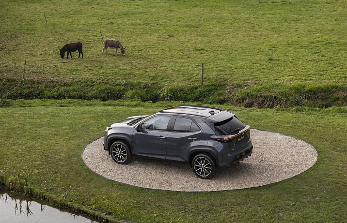 Toyota Yaris Cross GR Sport 2027