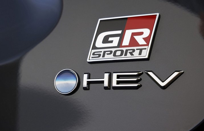 Toyota Yaris Cross GR Sport 2027