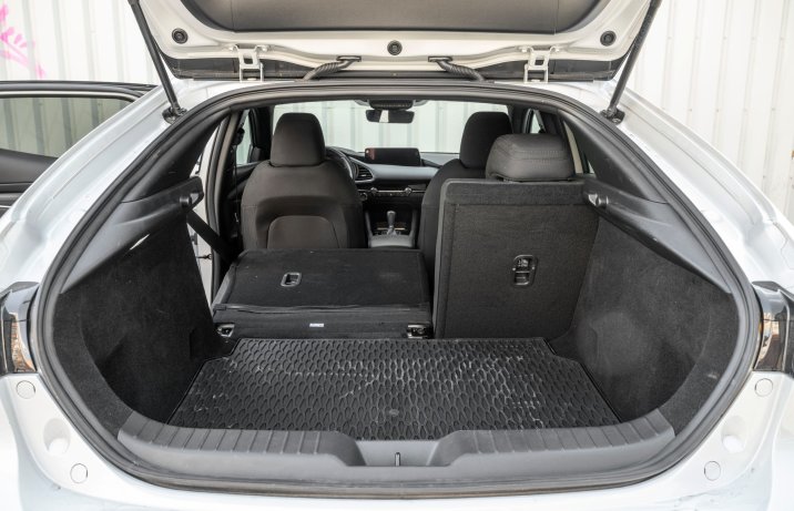 Mazda 3 - bagażnik