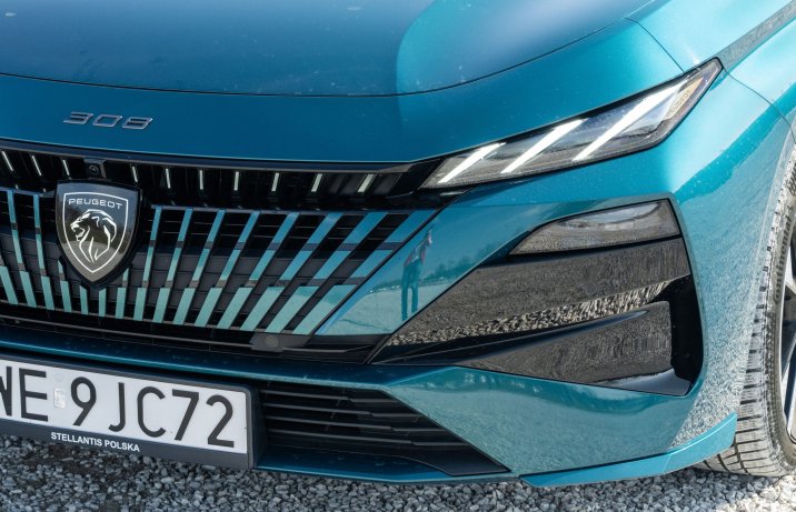 Peugeot 308 - oświetlenie