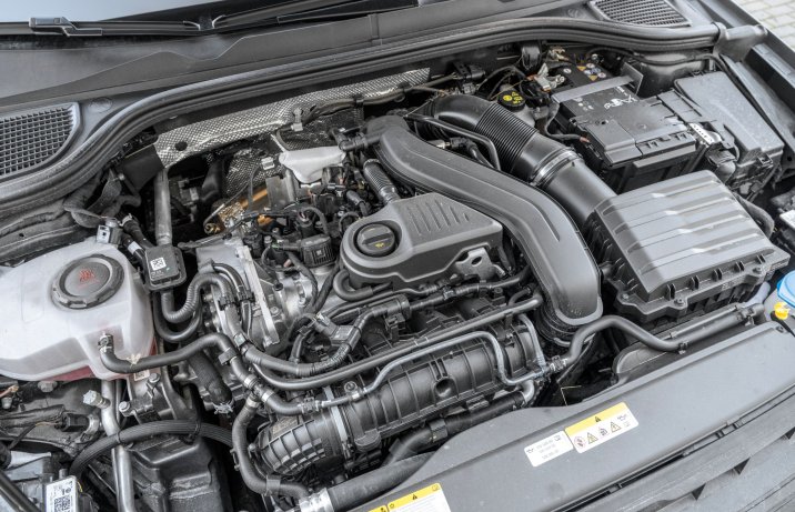 Volkswagen Golf - silnik