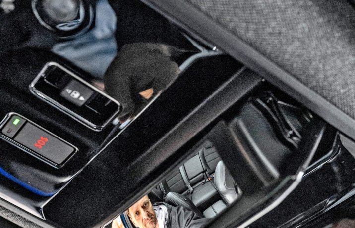 Renault Austral full hybrid E-Tech 200 (2026) - test - dodatkowe lusterko