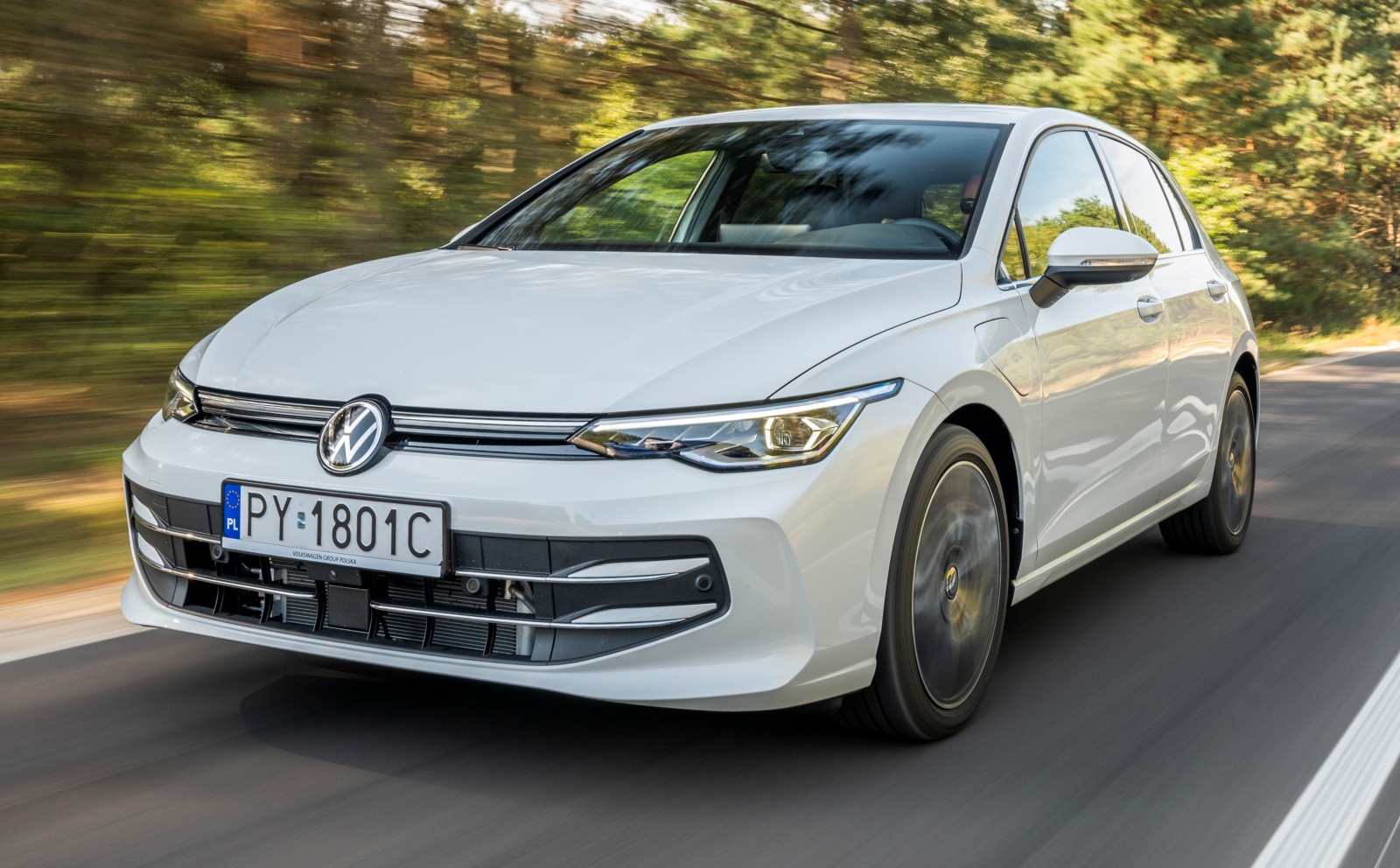 volkswagen-golf-przod