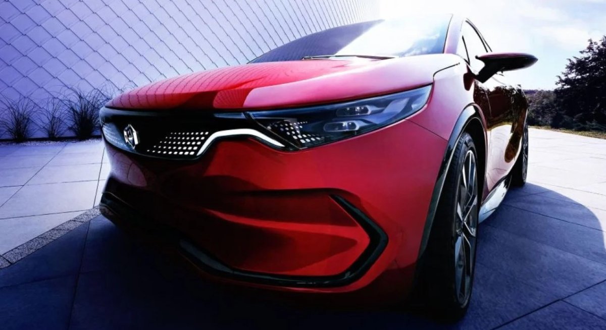 Minister zapowiada nową Izerę. Electromobility Poland ogłasza partnerstwo z Foxconn