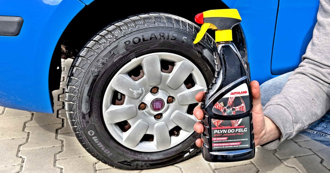 Czyszczenie plastikowych kołpaków płynem do felg Autoland