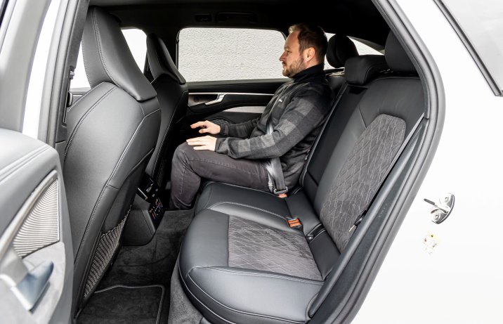 Audi A6 Avant - kanapa