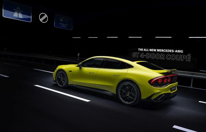 2026 Mercedes-AMG 4-drzwiowe Coupe