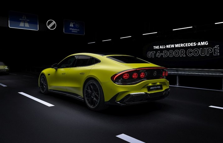 2026 Mercedes-AMG 4-drzwiowe Coupe