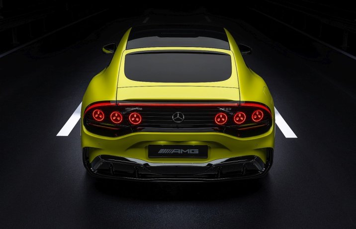 2026 Mercedes-AMG 4-drzwiowe Coupe