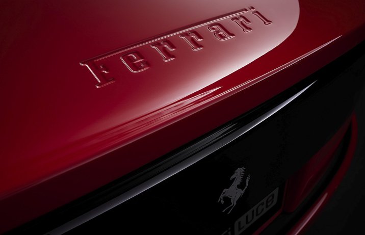 Ferrari Luce