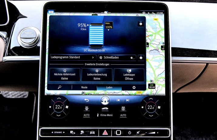 Mercedes S 580 e 4Matic – menu ładowania