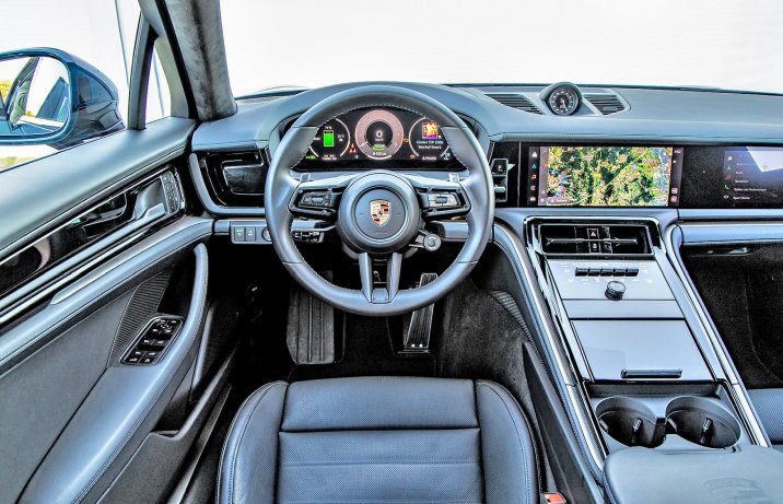Porsche Panamera 4 E-Hybrid – kokpit