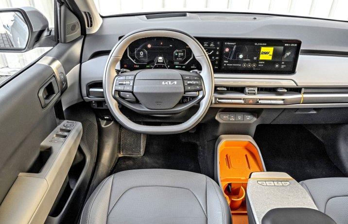 Kia EV3 (2026) - test - deska rozdzielcza