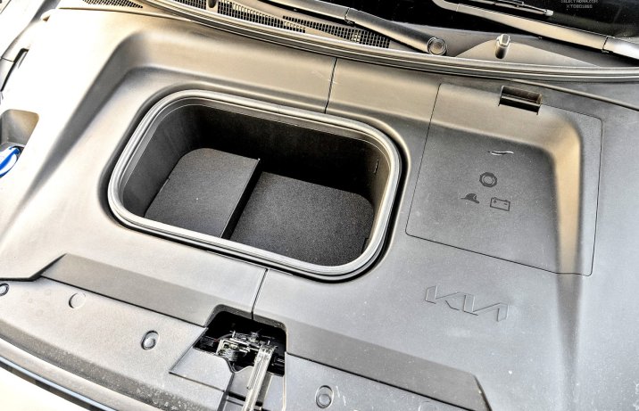 Kia EV3 (2026) - test - frunk
