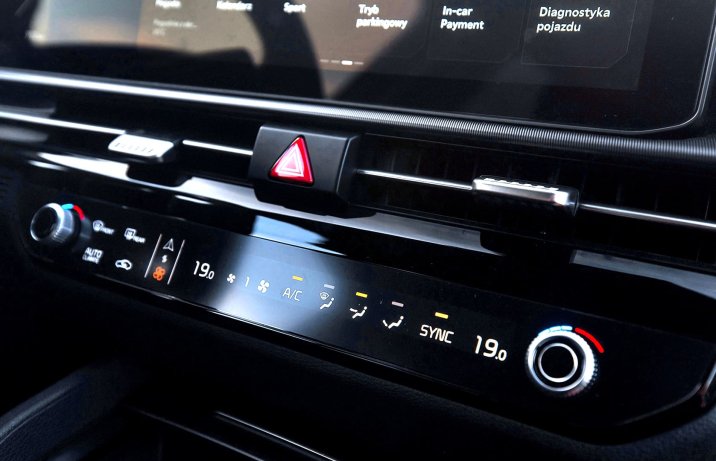 Kia Sportage –klimatyzacja i multimedia: sterowanie