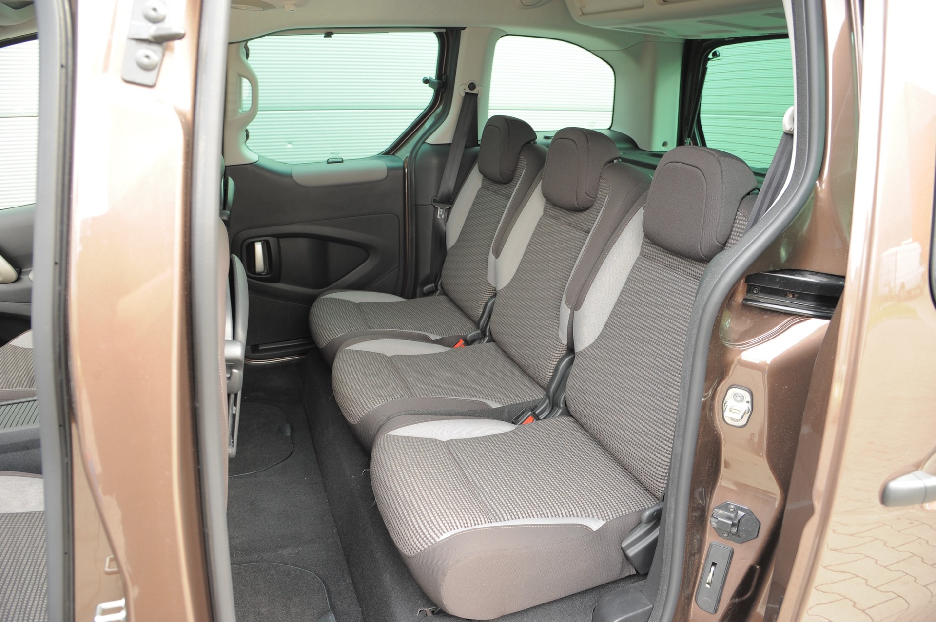 citroen-berlingo-tylna-kanapa