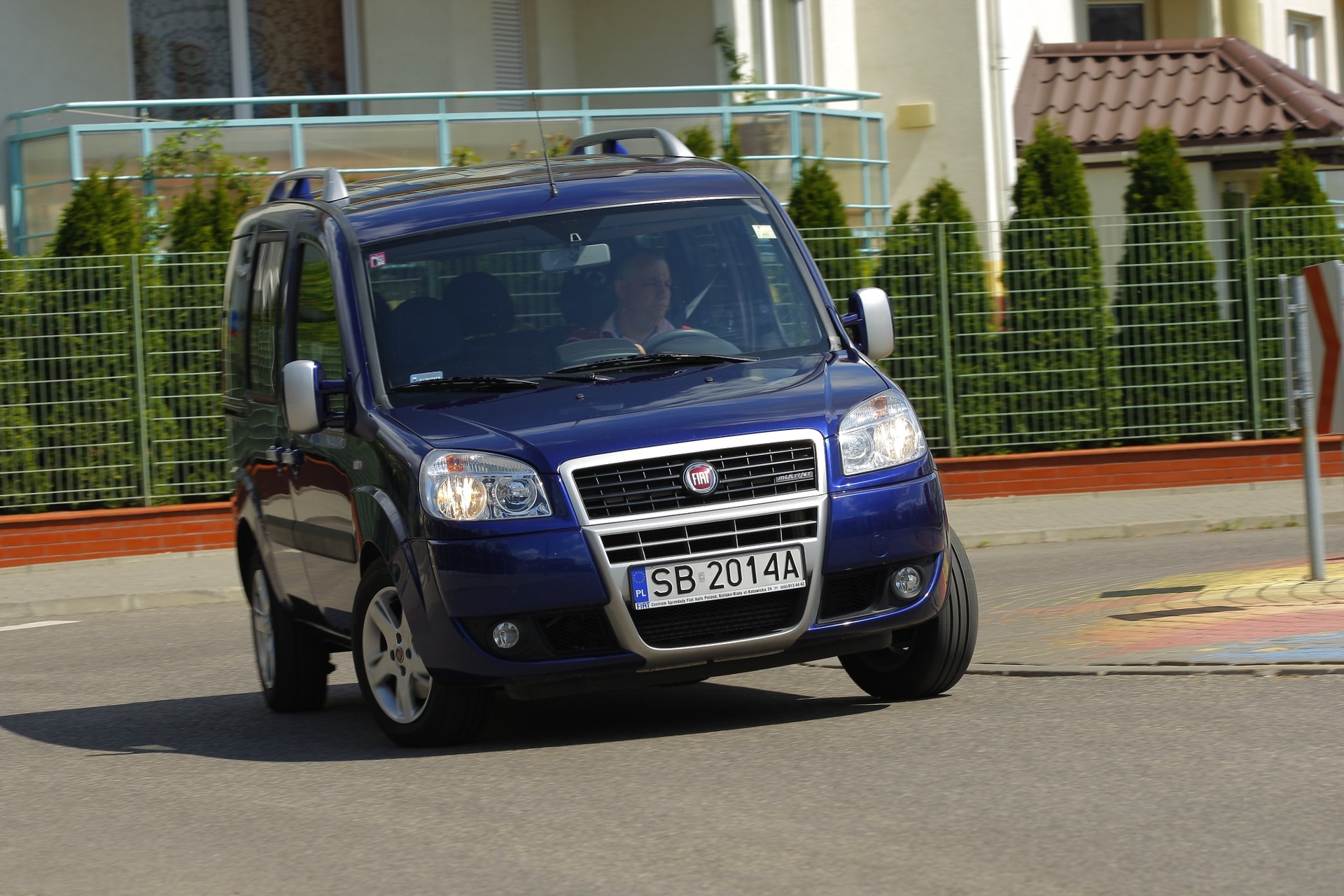 fiat-doblo-na-drodze