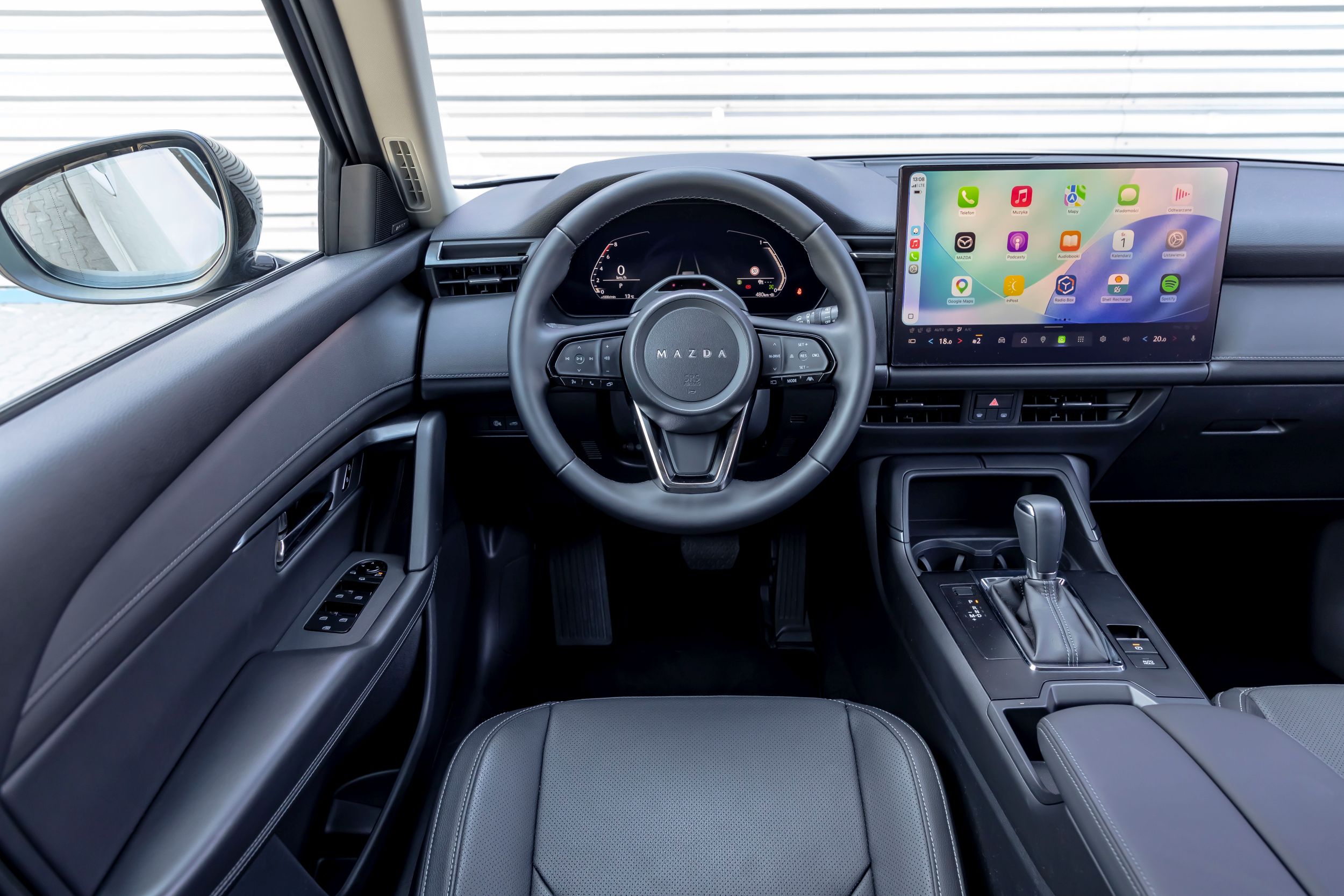 Mazda CX-5 - kokpit 2