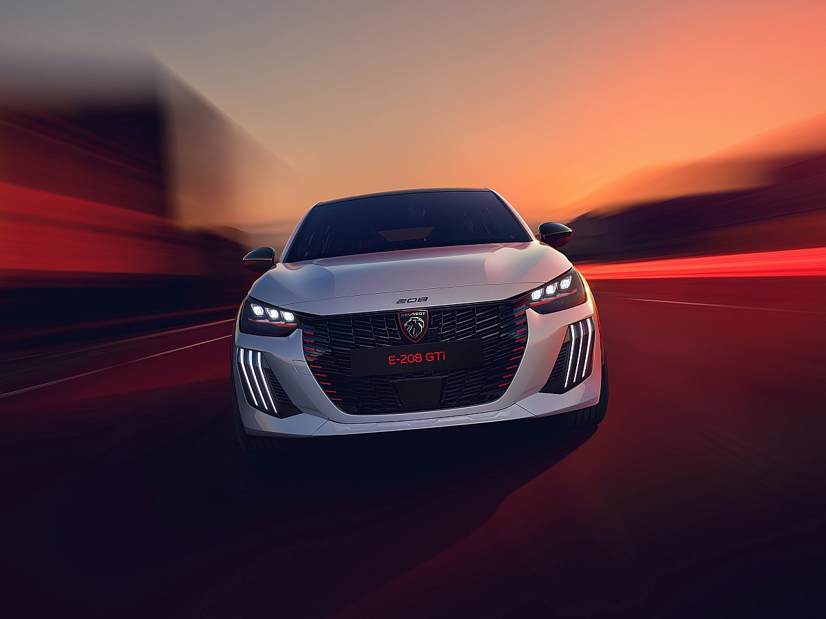 Peugeot E-208 GTi – przód