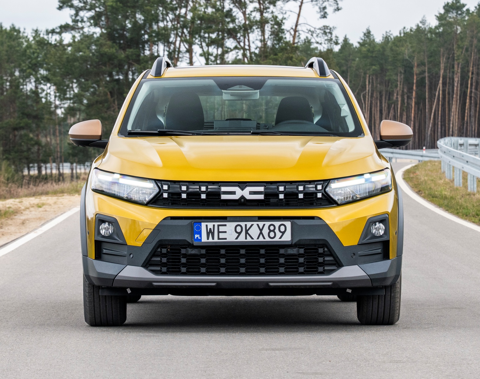 dacia-sandero-przod