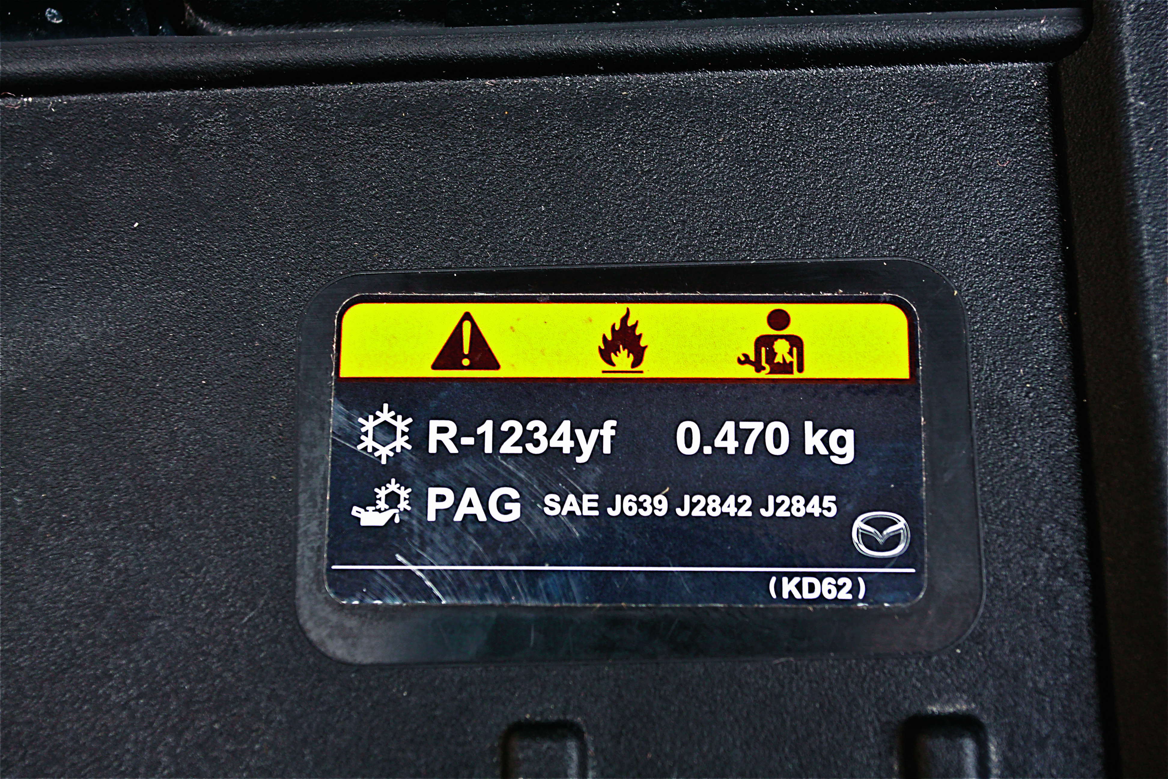 czynnik-klimatyzacji-r-1234-yf