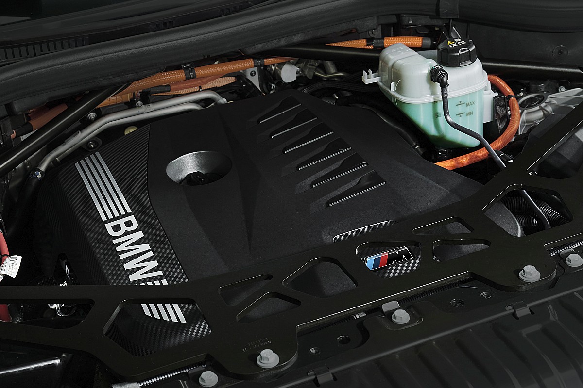 BMW X5 2027 (2)