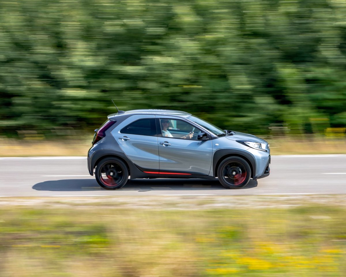 Które auta kierowcy najwyżej ocenili pod względem niezawodności? Mała Toyota na czele rankingu na 2026 r.