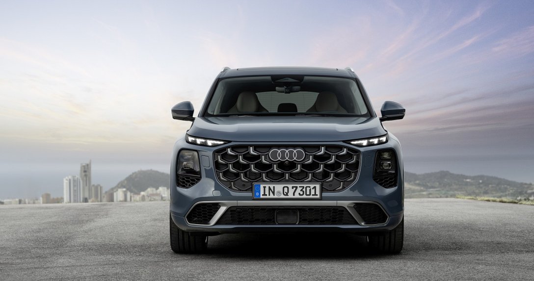 Nowe Audi Q7 idzie pod prąd. Na start tylko diesel 3.0 V6 TDI