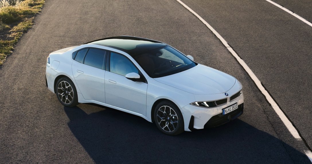 Nowe BMW i3 50 xDrive First Edition – elektryczna limuzyna serii 3