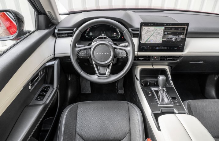Mazda CX-5 - kokpit