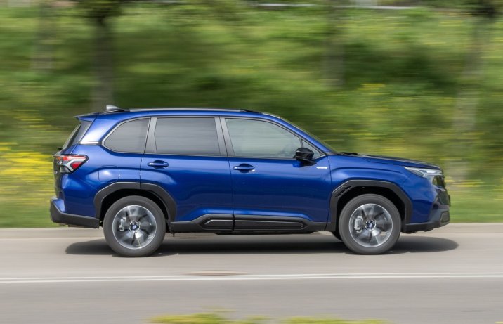 Subaru Forester -bok