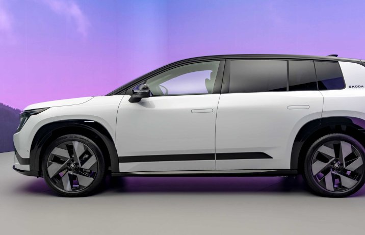 Skoda Peaq – bok