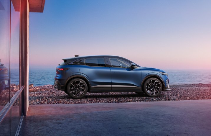 Renault Megane E-Tech – bok