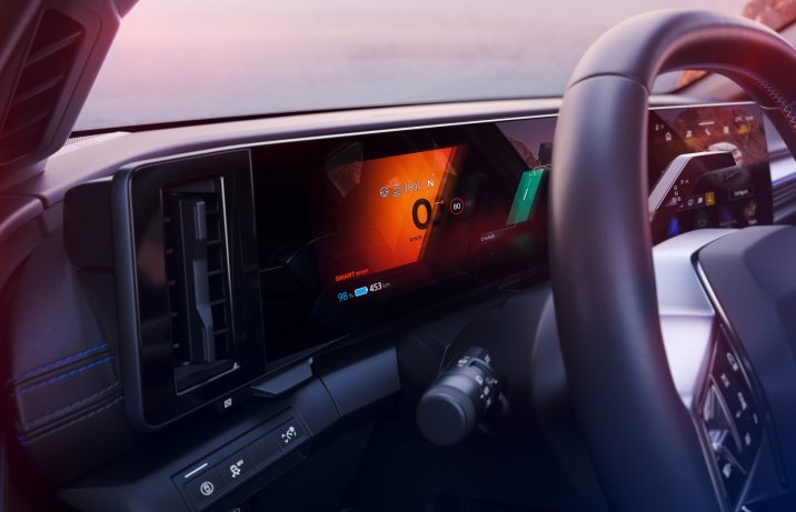 Renault Megane E-Tech – zegary