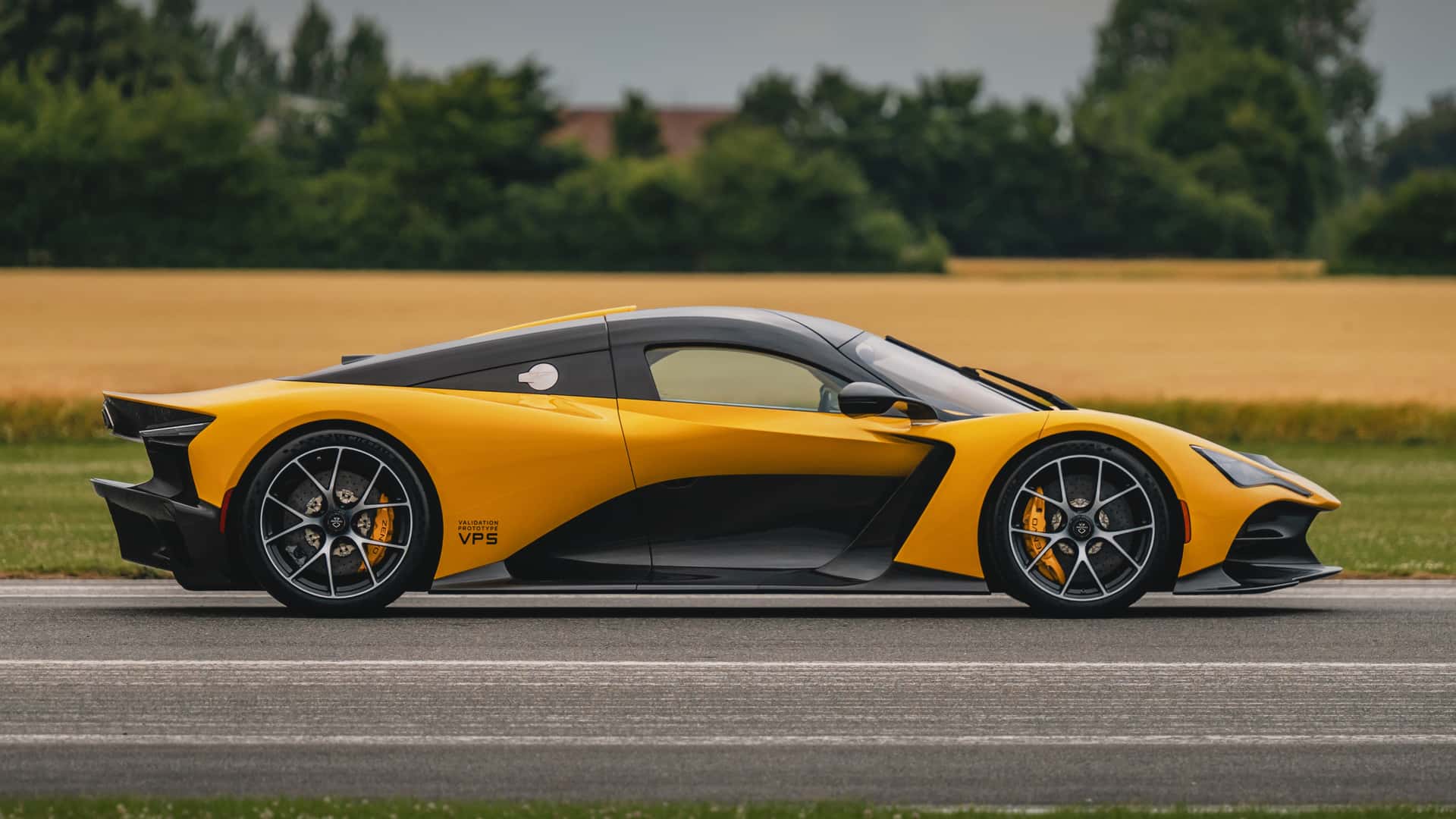 zenvo aurora tur – widok z boku