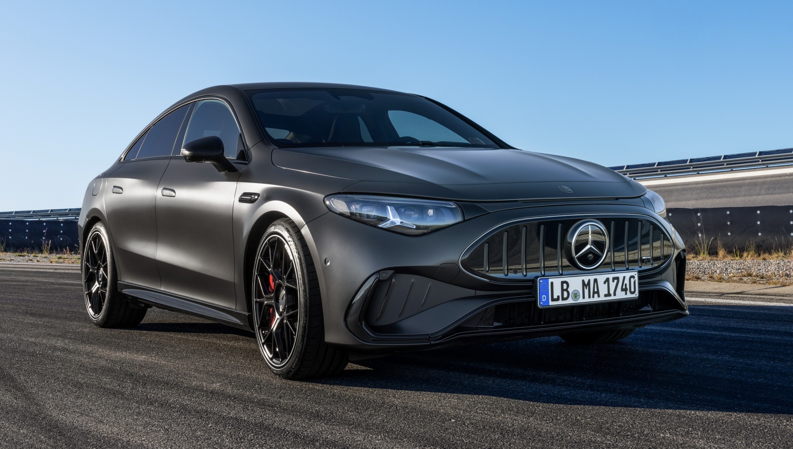 mercedes-amg-cla-45-przod