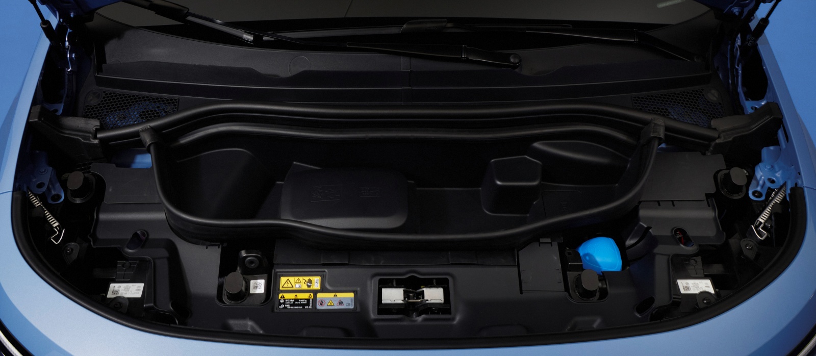 volkswagen-id-cross-frunk