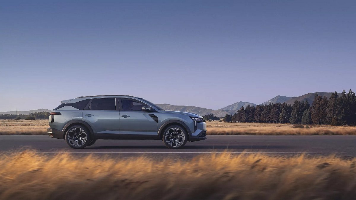 Dacia zmienia strategię. Większe auta, elektryki i walka także o klientów flotowych