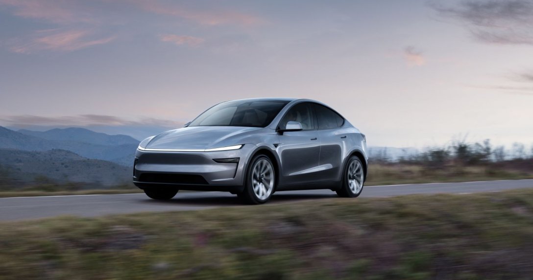 Tesla Model Y Juniper – przód