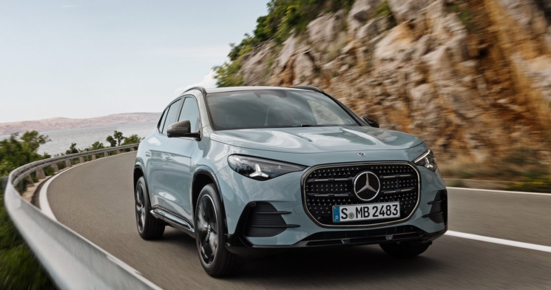 Mercedes GLA przód