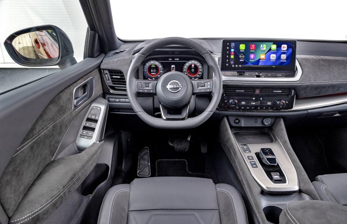 Nissan Qashqai e-Power (2026) - test - kokpit / deska rozdzielcza