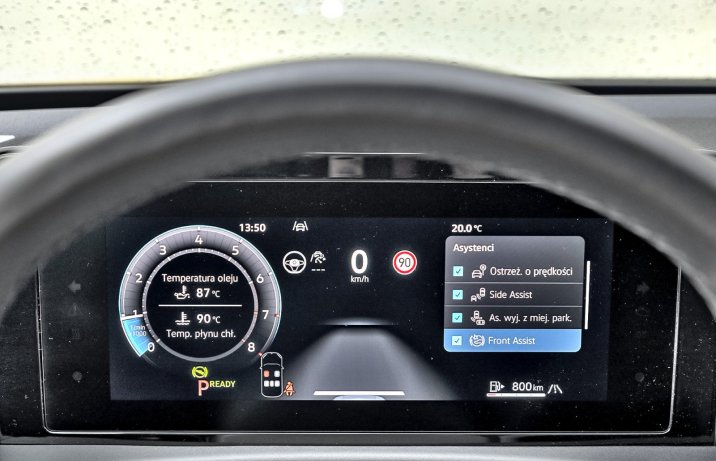 Volkswagen T-Roc 1.5 eTSI DSG (2026) - test - cyfrowe wskaźniki