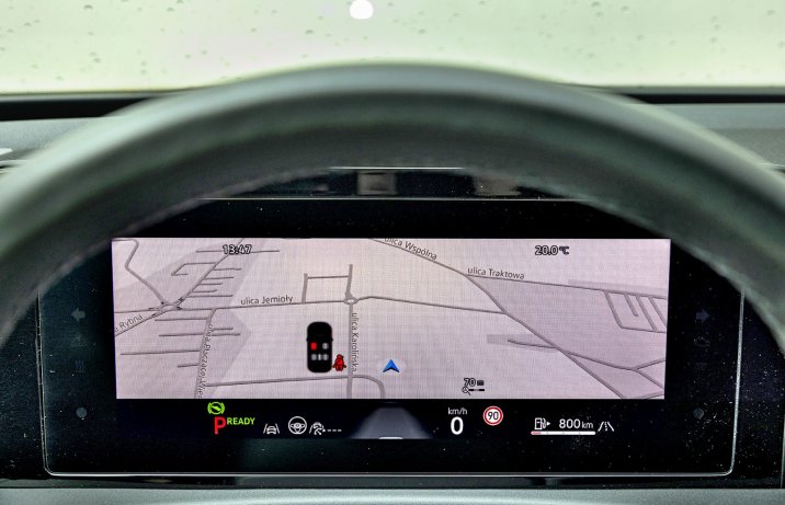 Volkswagen T-Roc 1.5 eTSI DSG (2026) - test - mapa