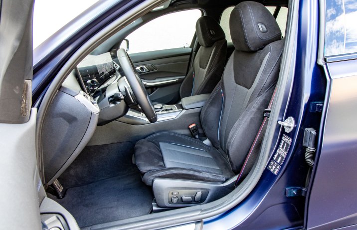 BMW M340i Touring - fotele