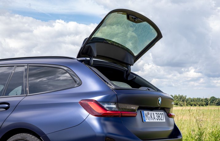 BMW M340i Touring - bagażnik