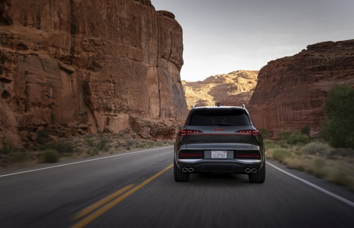 Audi Q9
