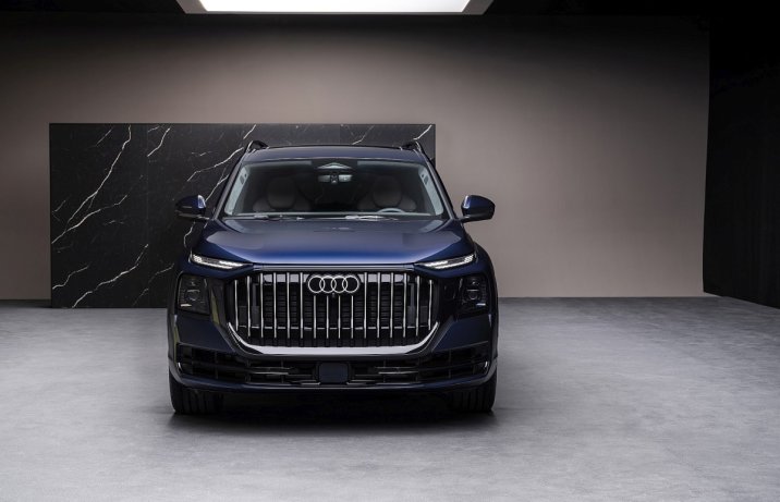 Audi Q9