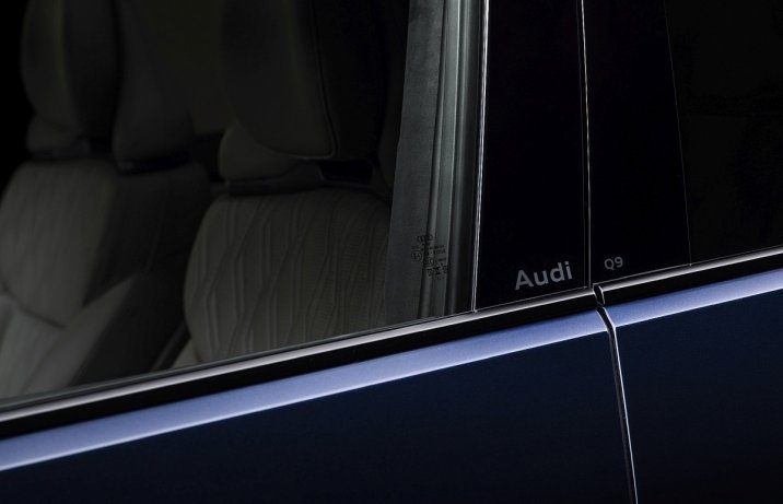 Audi Q9